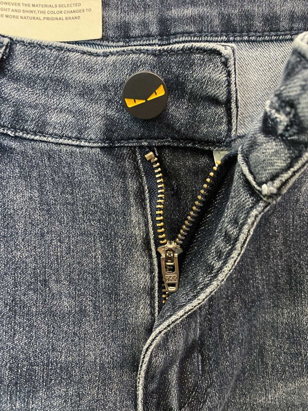 ブランドジーンズ素材ディテール